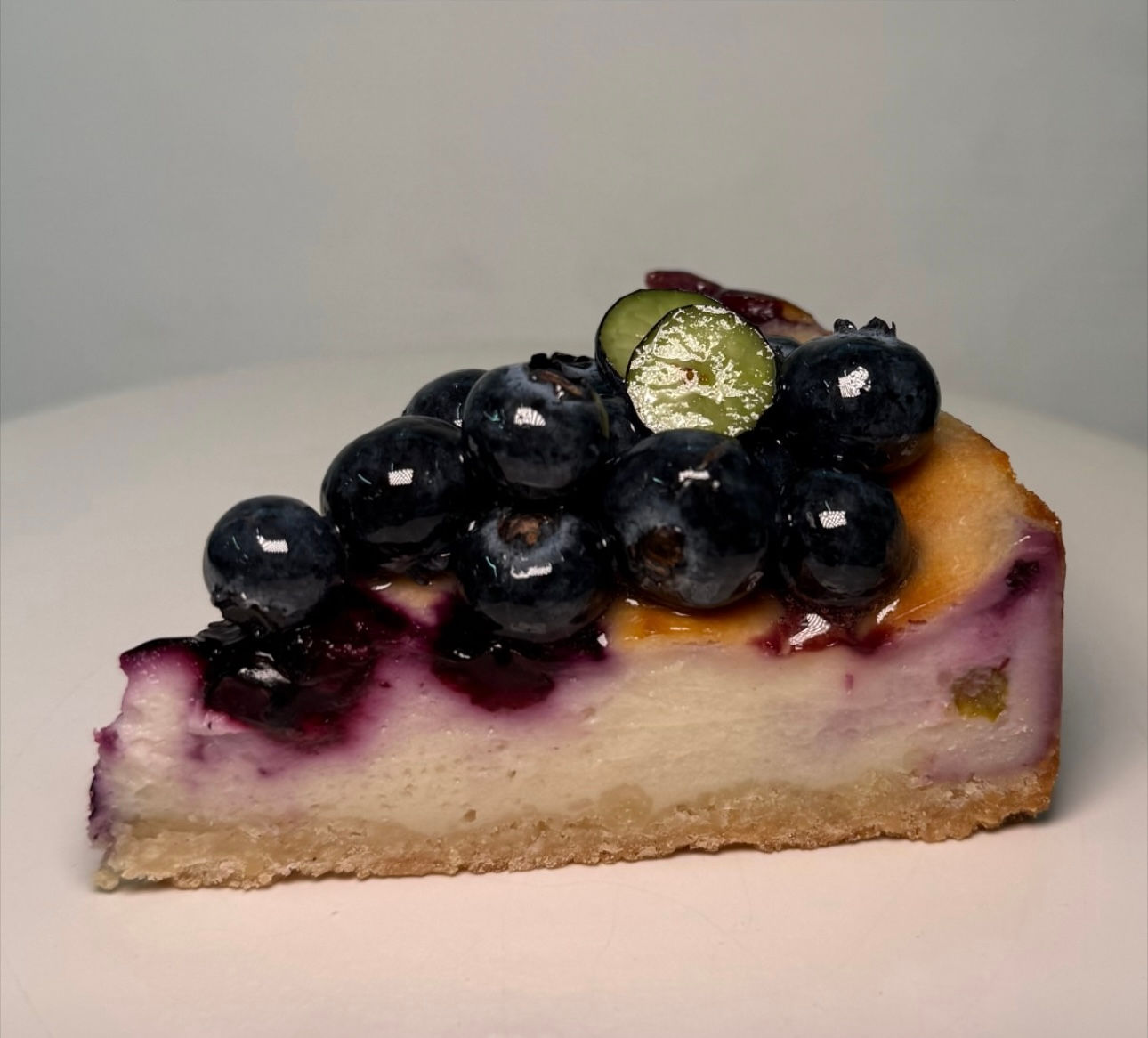 Sake Kasu Berry Cheesecake, vegan