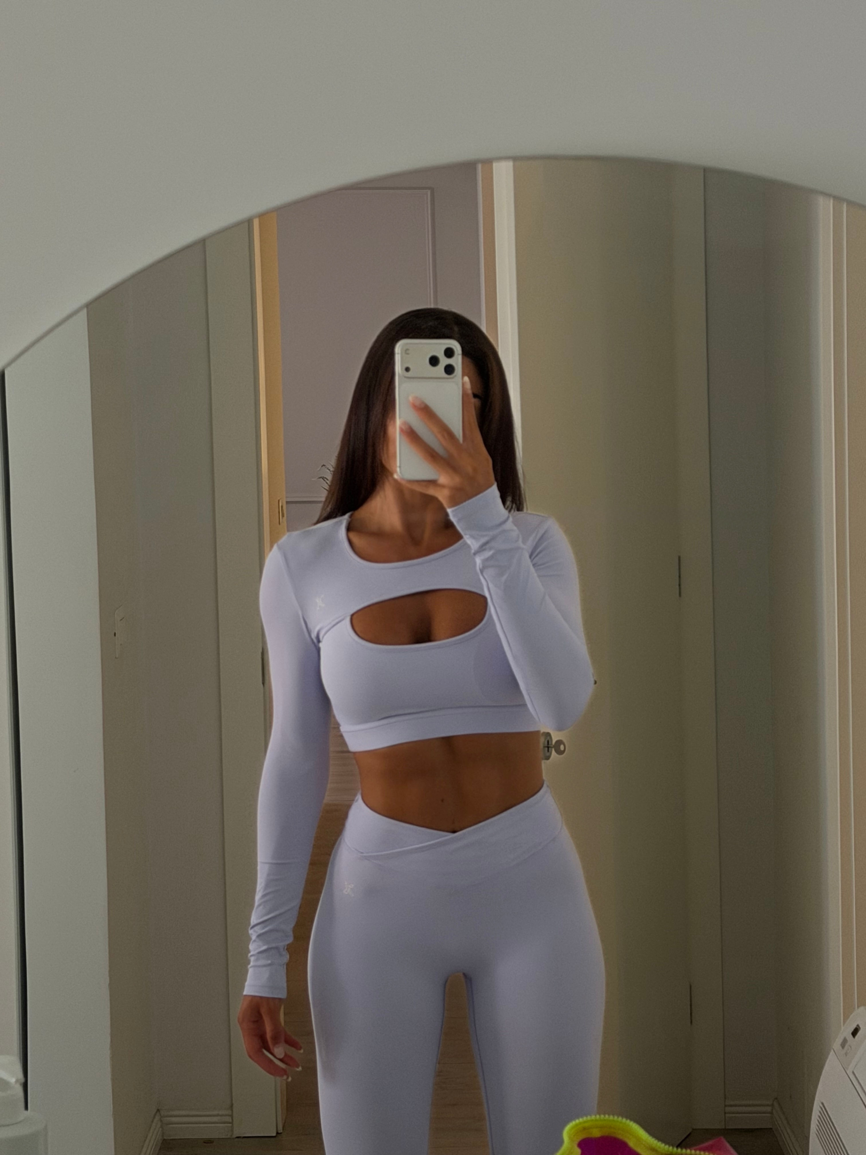 Aura set