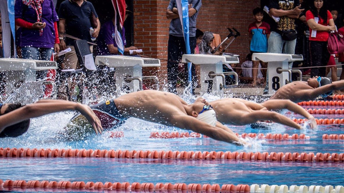 Siswa UPHC menjadi juara di MNA-PHC Swimming Festival 2018