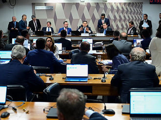 Cotas, maioridade penal e plebiscito sobre aborto estão na pauta da CCJ