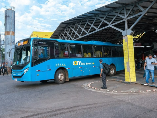 Fim da Tarifa Zero: passageiros voltam a pagar passagem de ônibus em Rio Branco