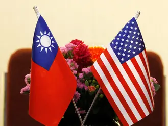 EUA e Taiwan realizam encontro secreto em meio a tensões com a China, diz jornal