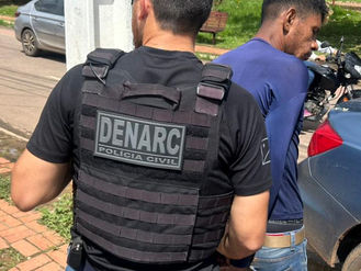 Polícia Civil apreende drogas e prende dois por tráfico em Rio Branco