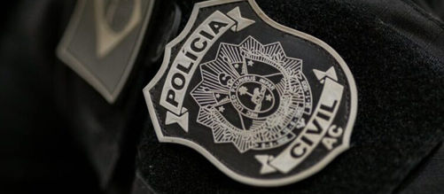 Polícia Civil prende homem em flagrante por loteamento clandestino e destruição de mata ciliar em Epitaciolândia