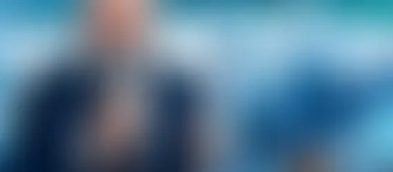 Lula ironiza slogan: “Brasil acima de tudo, mas primeiro os EUA”