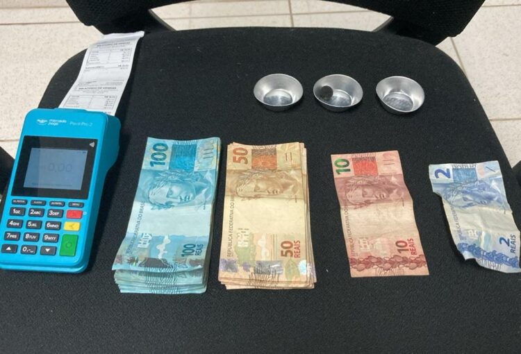 Além das prisões, foram apreendidos R$ 5 mil e materiais usados no golpe. Foto: cedida