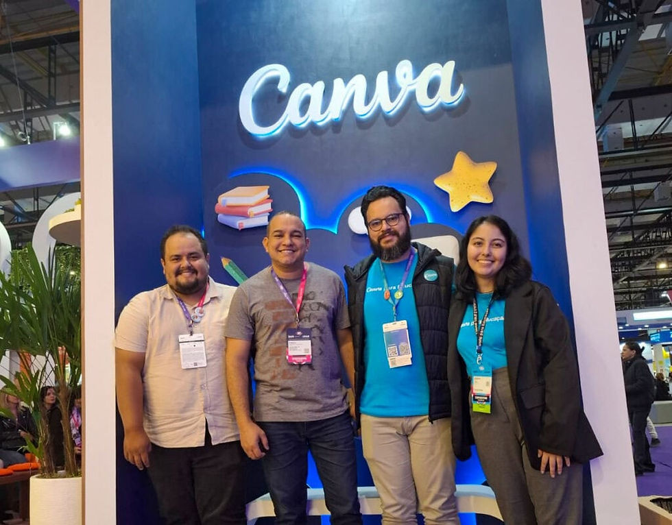 Equipe da SEE e do Canva For Education durante o evento. Foto: cedida