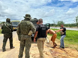 Operação integrada prende foragido da Justiça e detém mais dois suspeitos em Cruzeiro do Sul