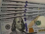 Dólar sobe para R$ 5,46 com alta do IOF e movimento de investidores