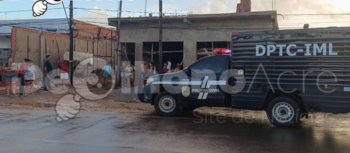 Corpo de jovem é encontrado em canteiro de obras e polícia investiga possível espancamento em Brasiléia
