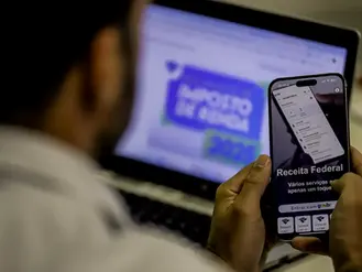 Receita paga nesta quinta terceiro lote de restituição do IR de 2025