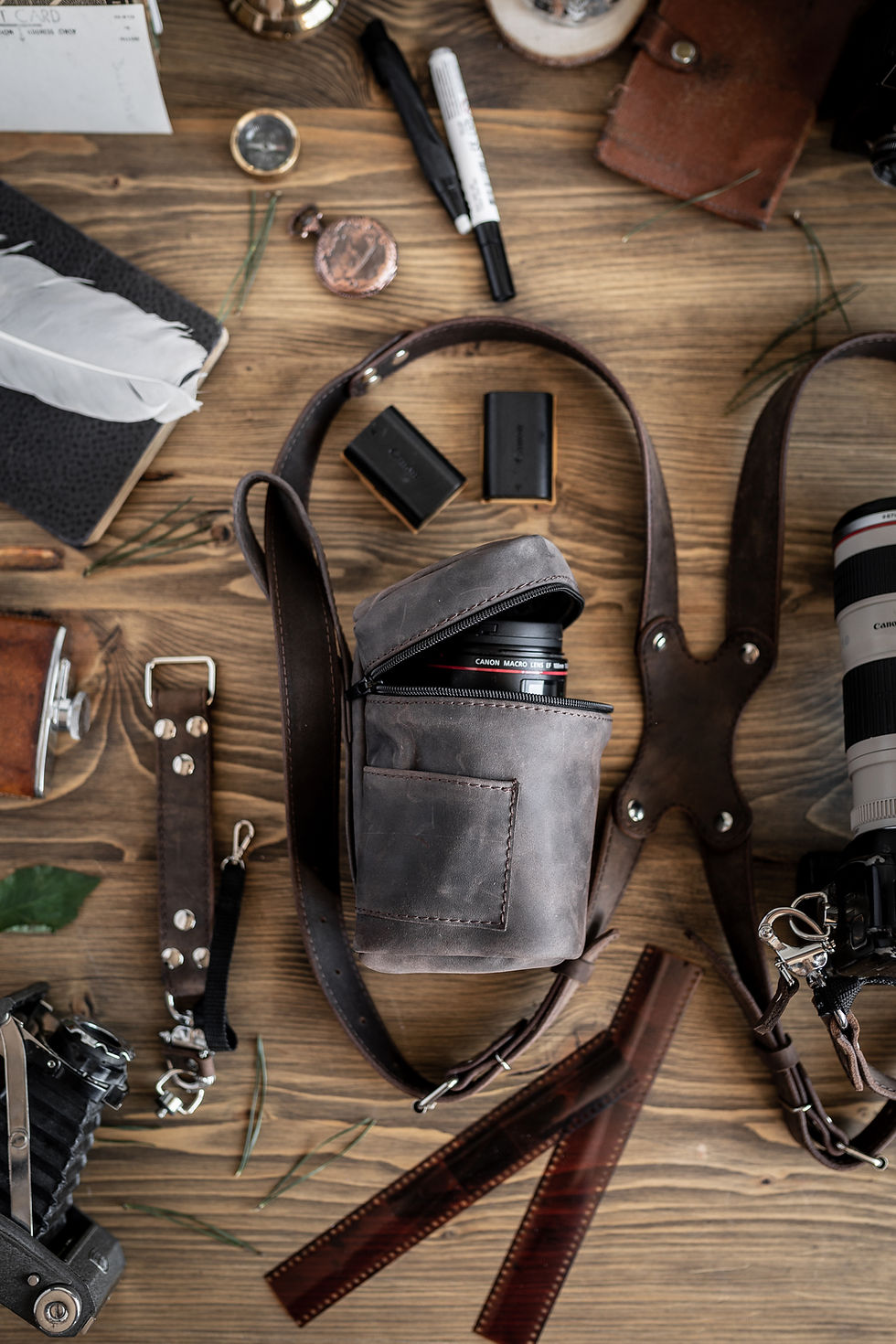 Thumbnail: Leather Lens Case in Dark Brown "Crazy Horse" leather"