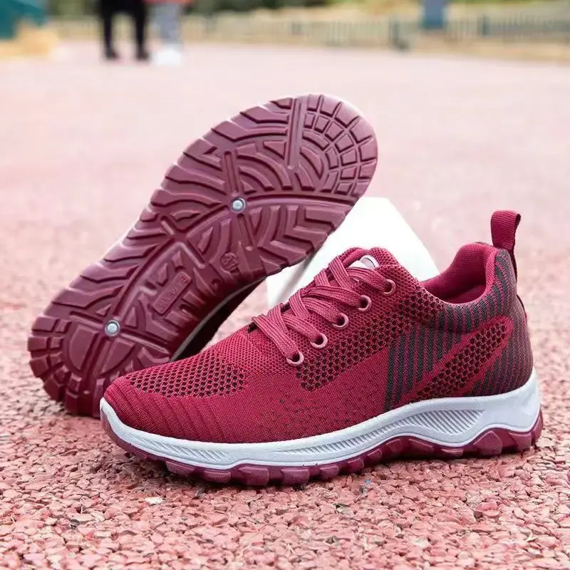 Miniatura: Sneakers Sportive da Donna Stile Platform