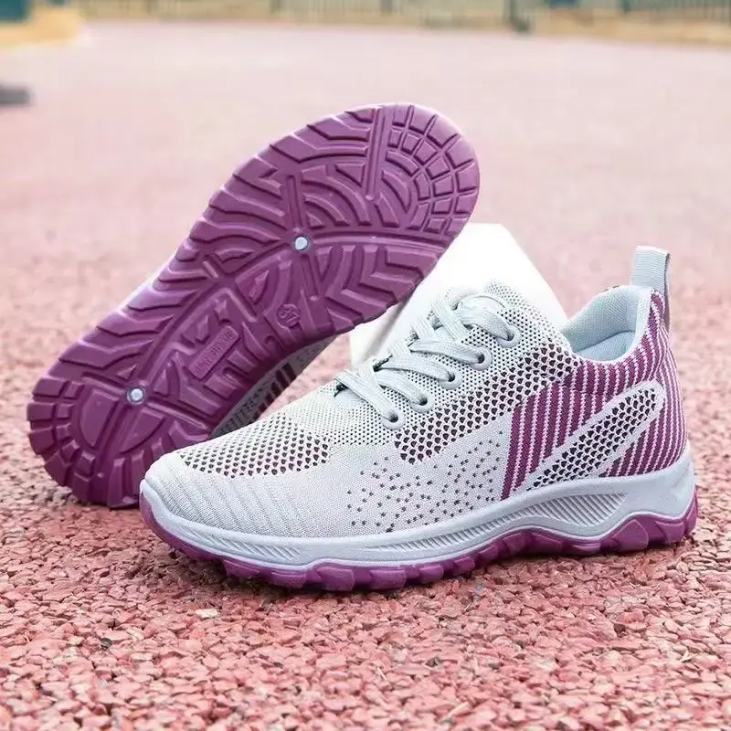 Miniatura: Sneakers Sportive da Donna Stile Platform