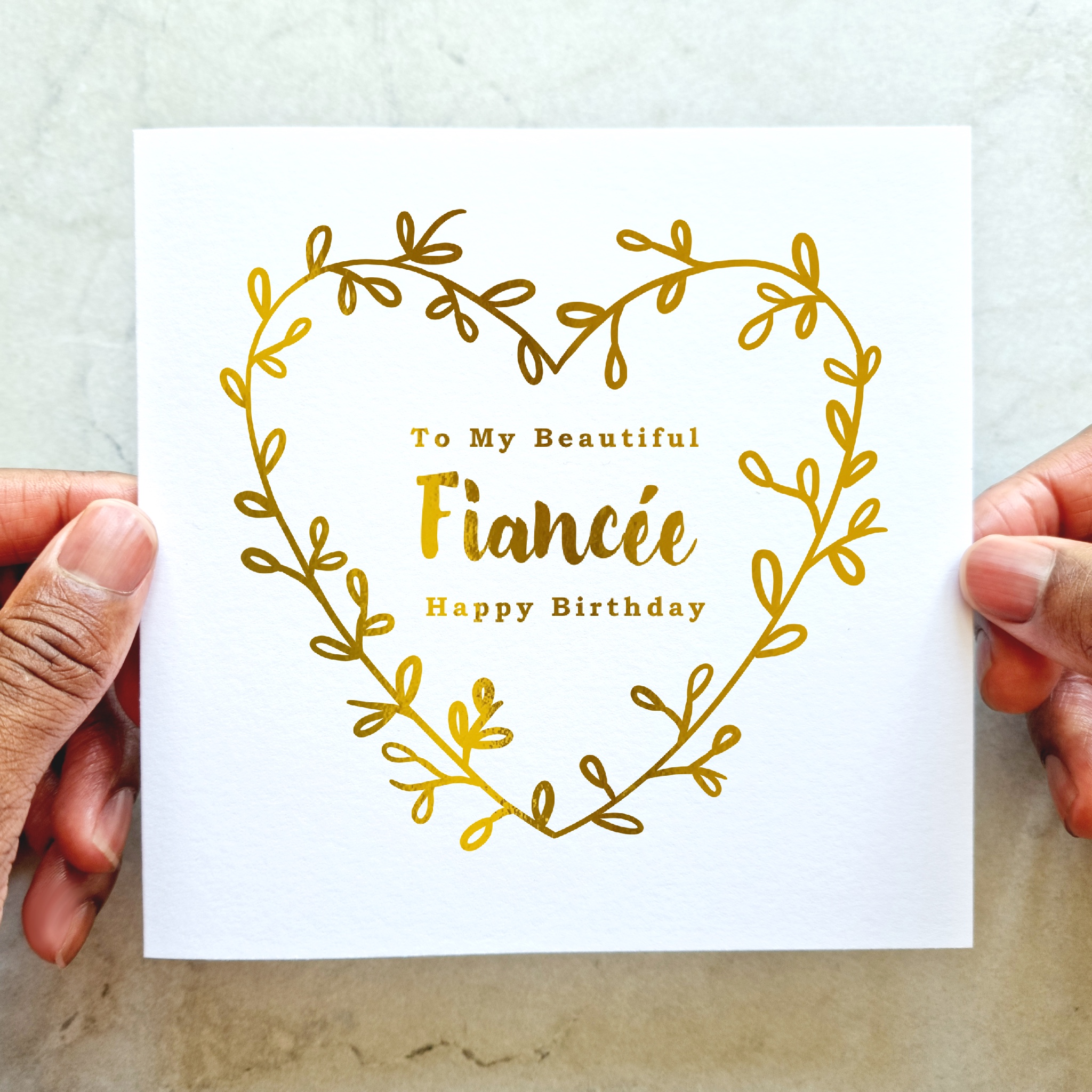 Fiancée Birthday Card - Wreath - Gold Foil