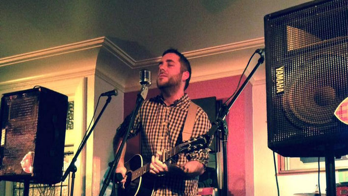Chris Olson live.jpg