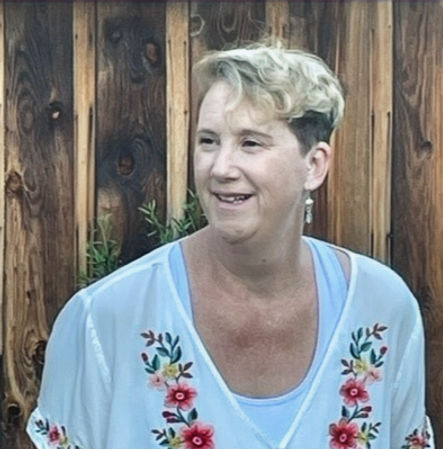 Connie Klinkam_edited_edited.jpg