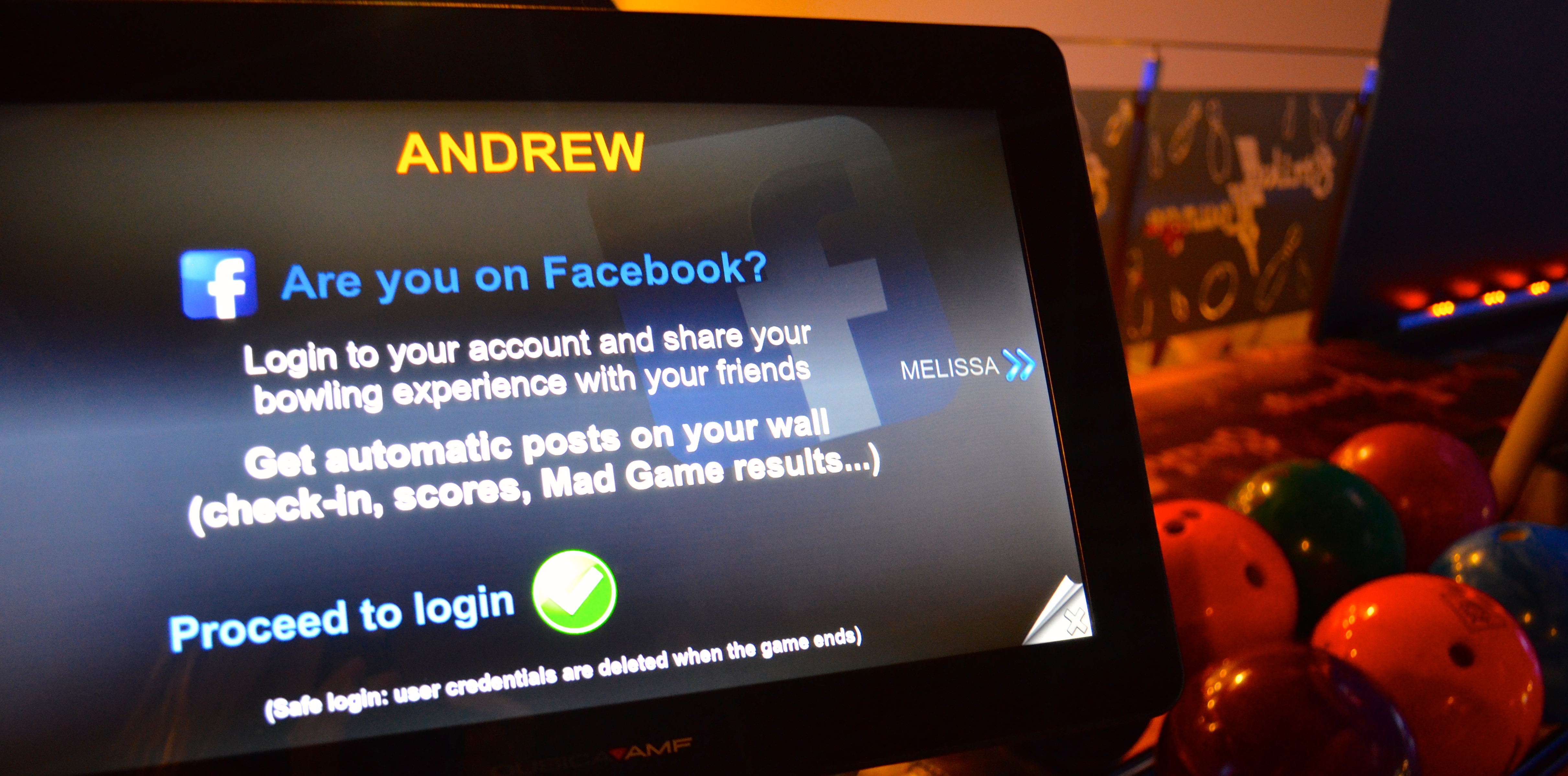 Spinners Bar and Bowl I Ten Pin Bowling I Caloundra QLD