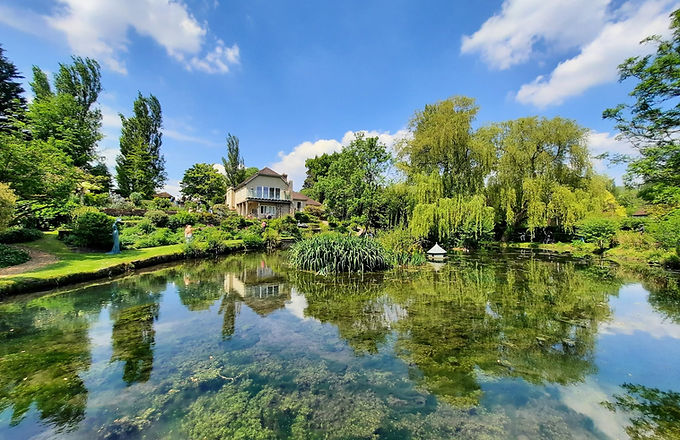 Explore the renowned sculpture garden of Philip and Jean Jackson and help support Midhurst Palliative Care