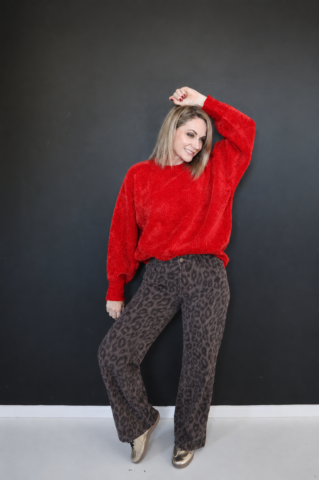 CHERRY RED FLUFF KNIT