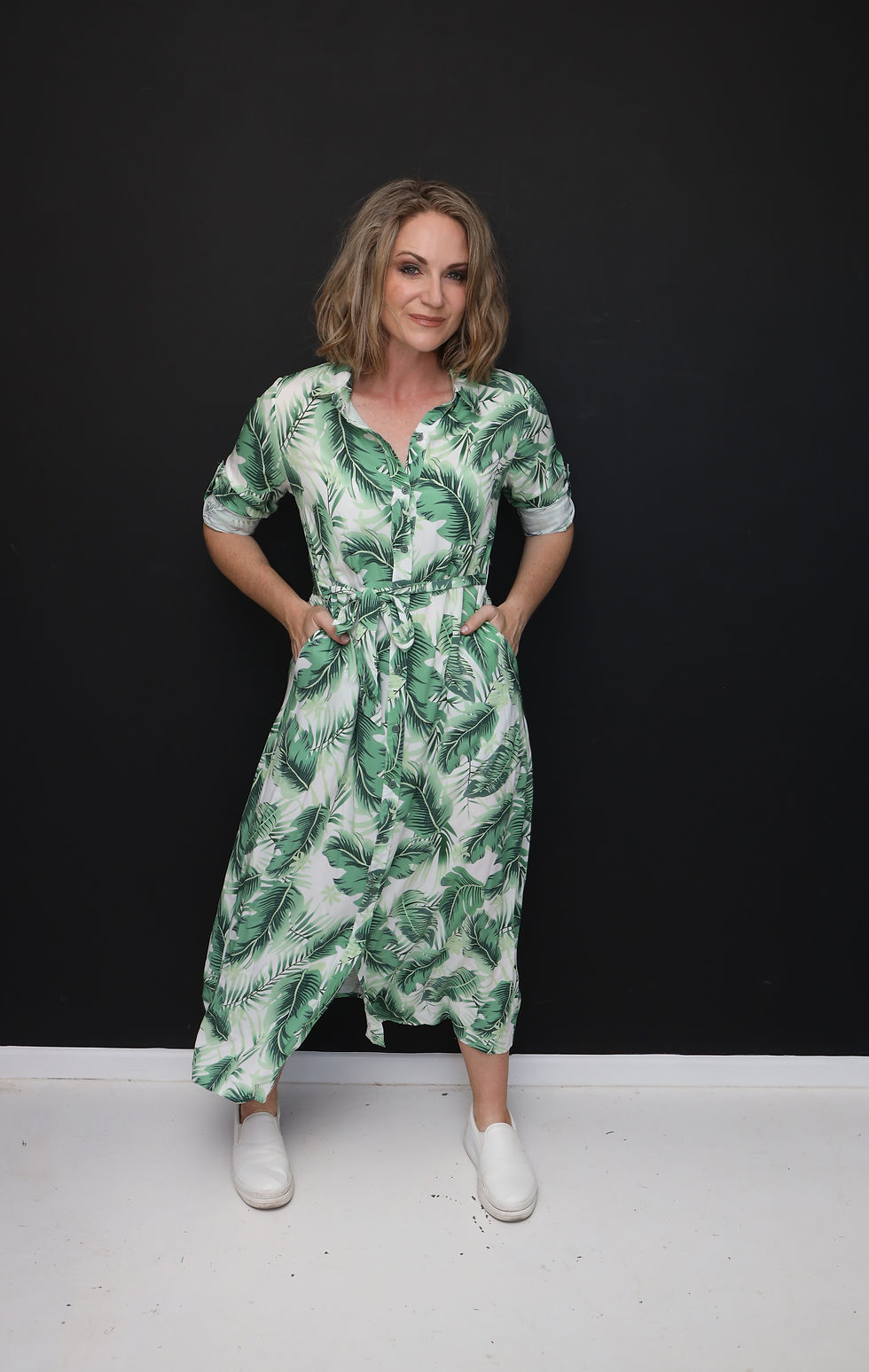 GREEN FEATHER LEAF DRESS