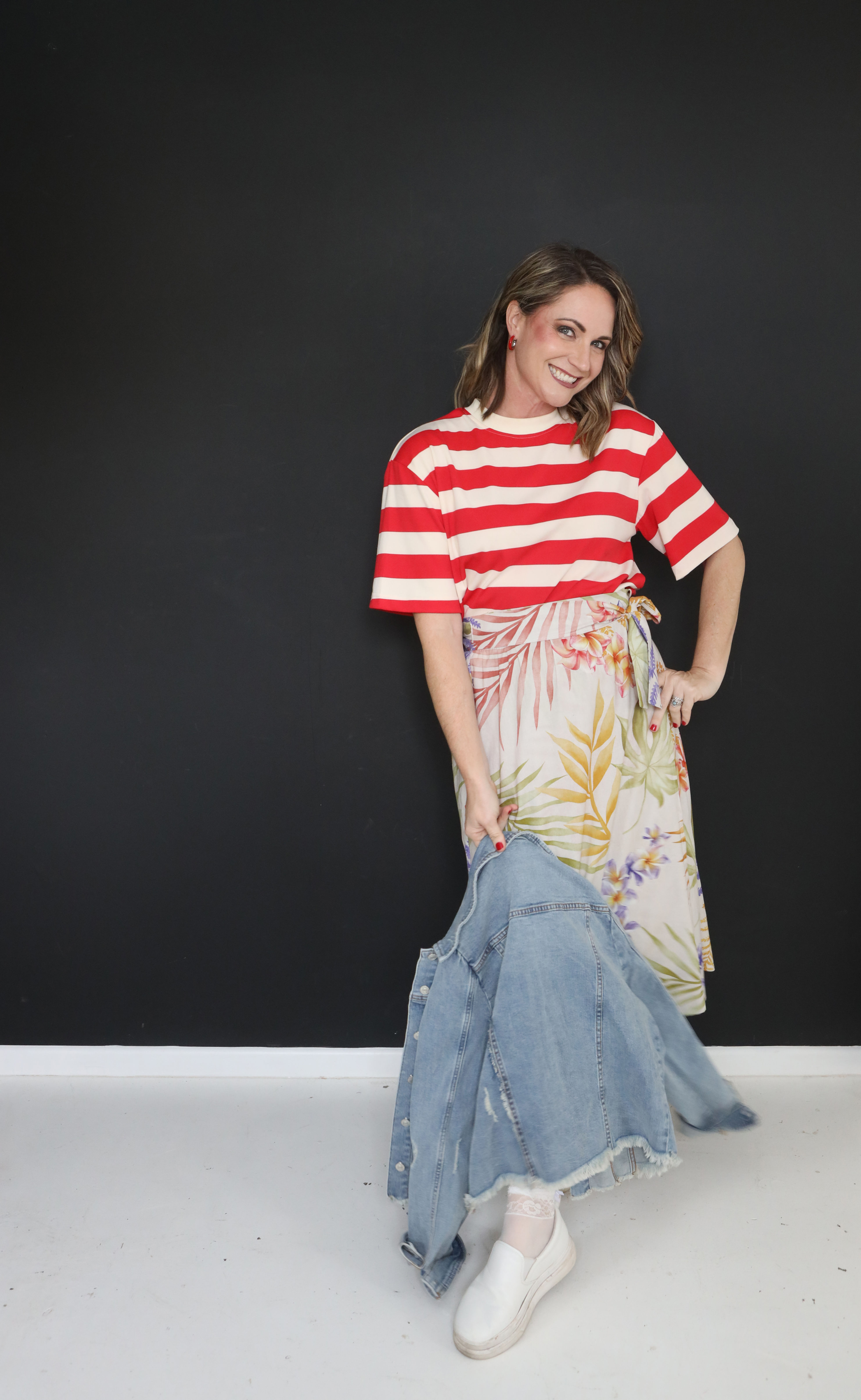 RED & CREAM STRIPE BOXY T-SHIRT