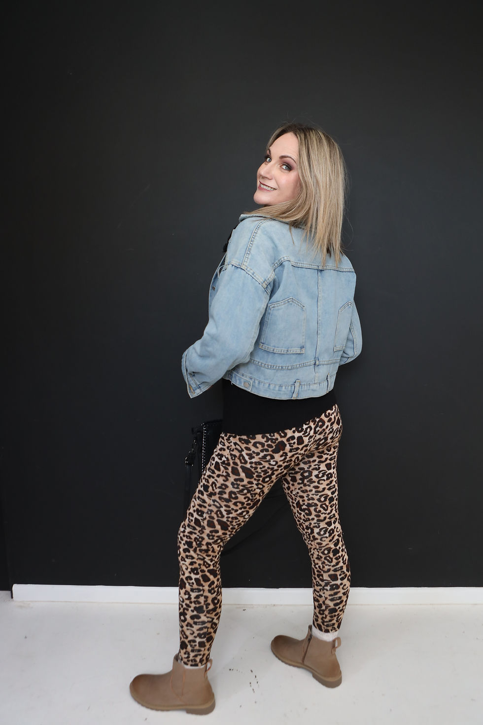 Thumbnail: LEOPARD JEGGINGS
