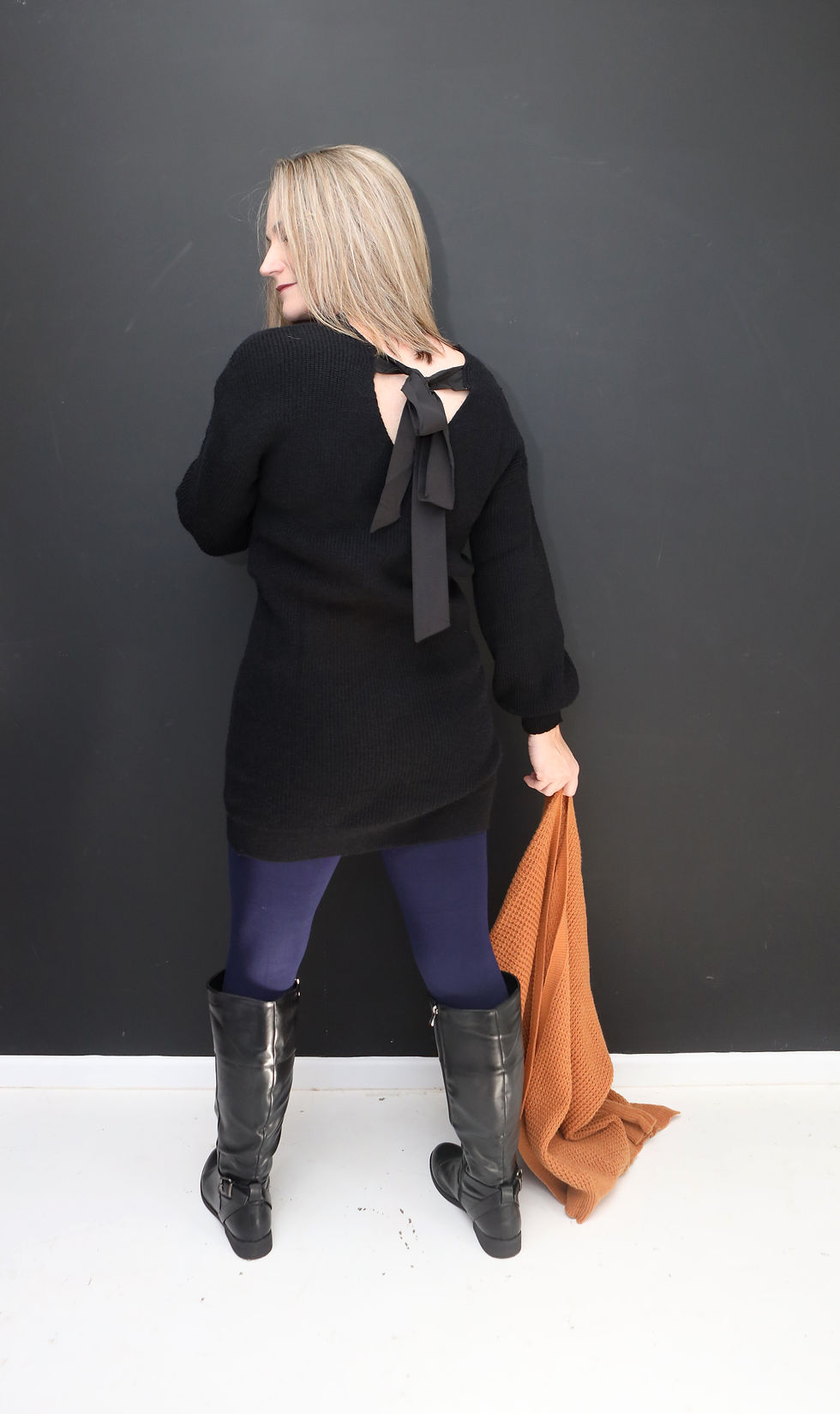 Thumbnail: Ink Knit Bow Dress/Top