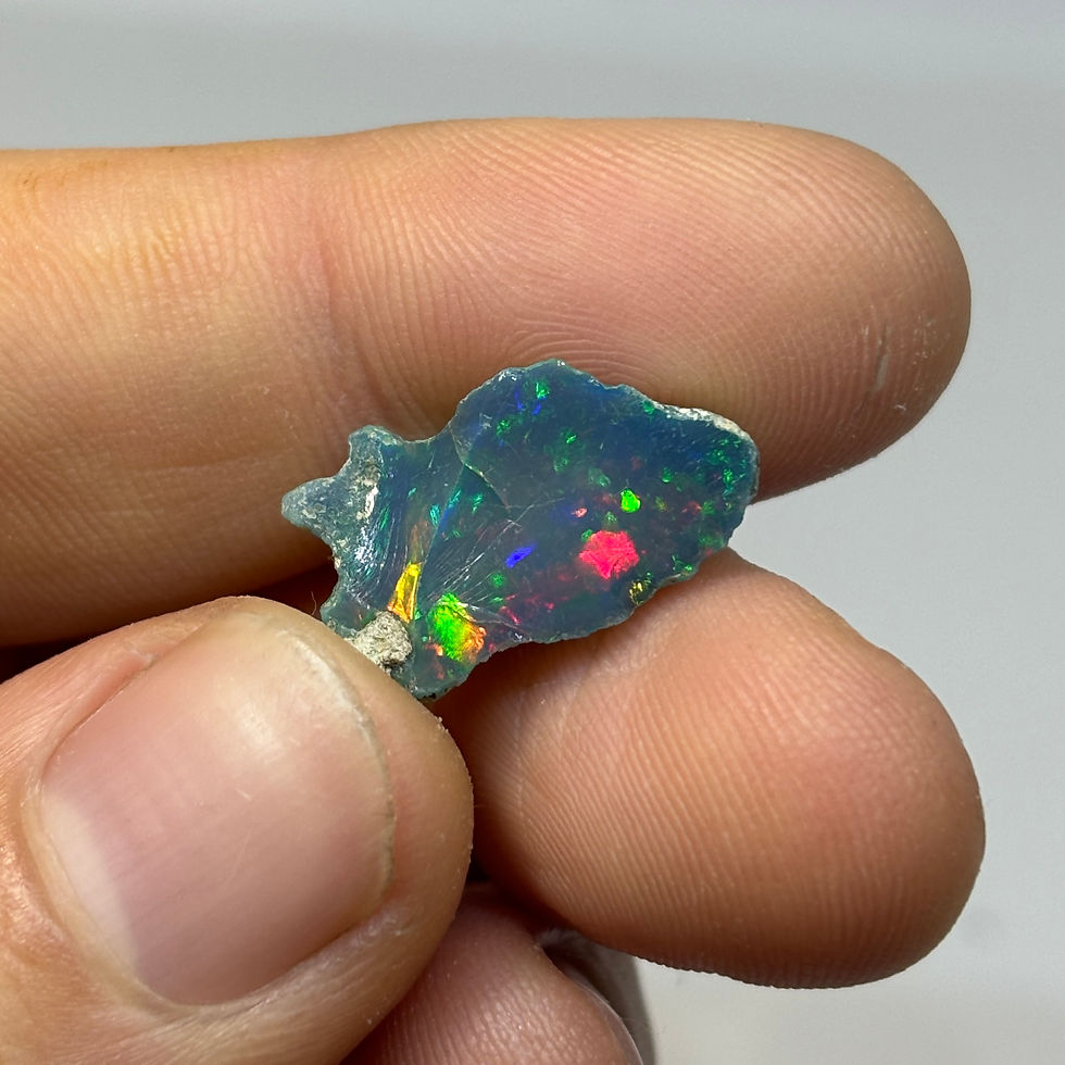 Thumbnail: Rough Welo Ethiopian Color Rain Opal Stone