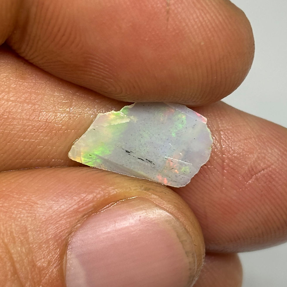 Thumbnail: Raw Uncut Flashy Brazilian Horca Opal Stone