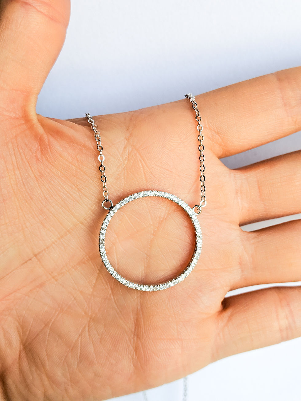 Thumbnail: Silver Thin Circle Chain Necklace