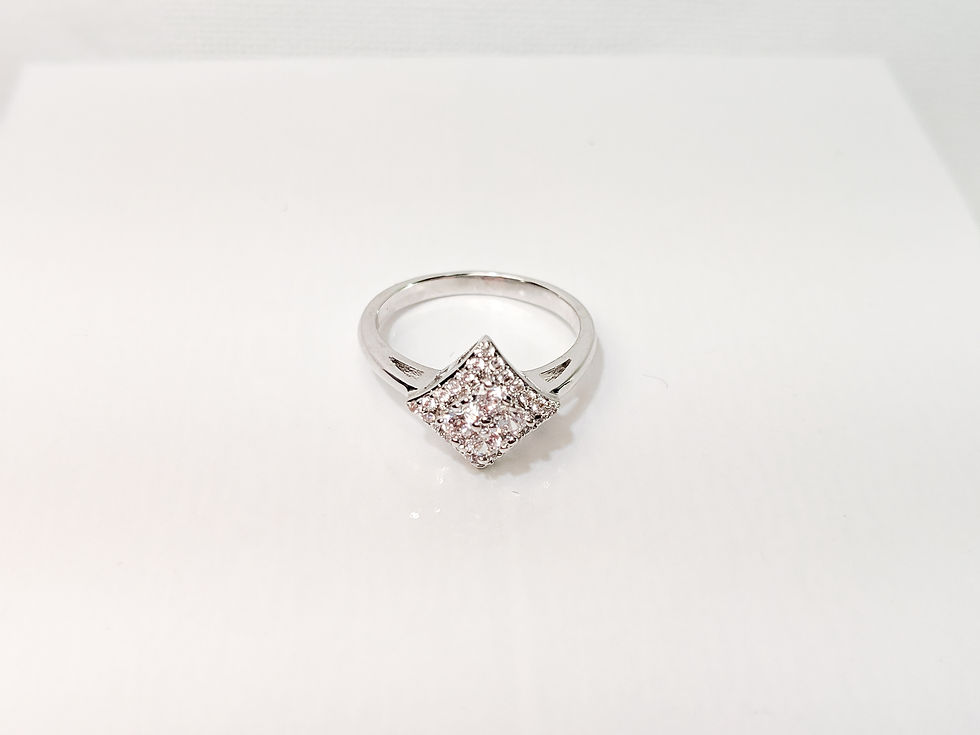 Thumbnail: Silver Diamond Shape Ring