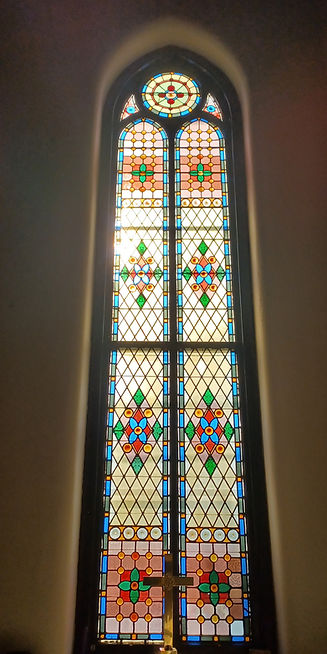 20250729_094141 2 panel parlor window_edited_edited.jpg