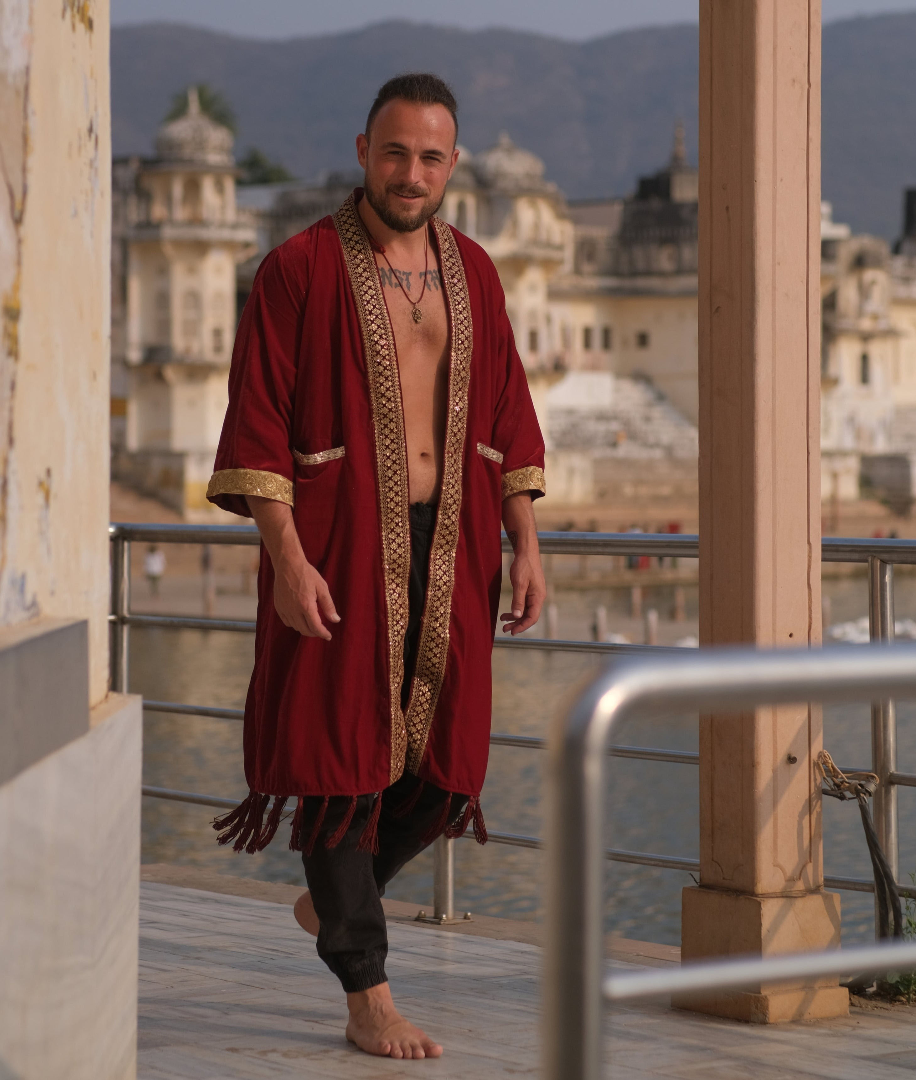 Velvet Kimono - Amour