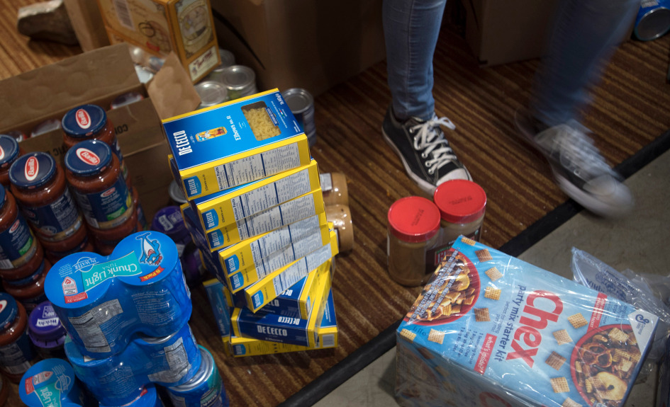 Laguna Beach teens’ efforts are aimed at Crushing Hunger at local food pantry