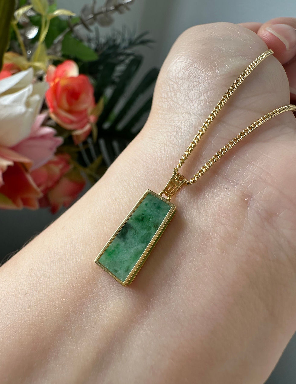Thumbnail: Apple Green Vein Type A Grade A Natural Jadeite Plain Rectangle 18K Pendant 