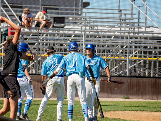 Despite Injuries Cubs Win One Thursday Afternoon (Photo Gallery)