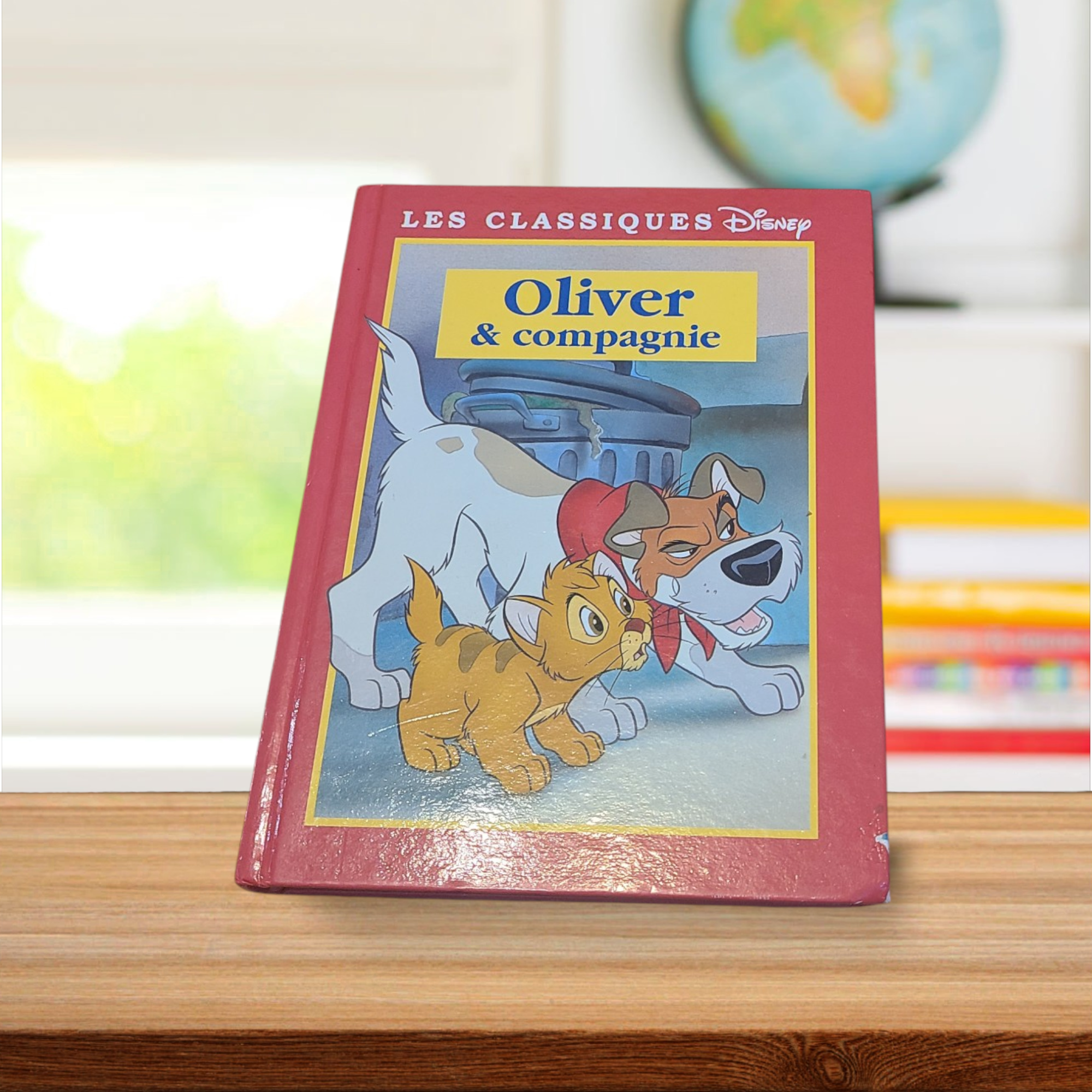Oliver & compagnie - 96 pages couverture dure - format petit/moyen