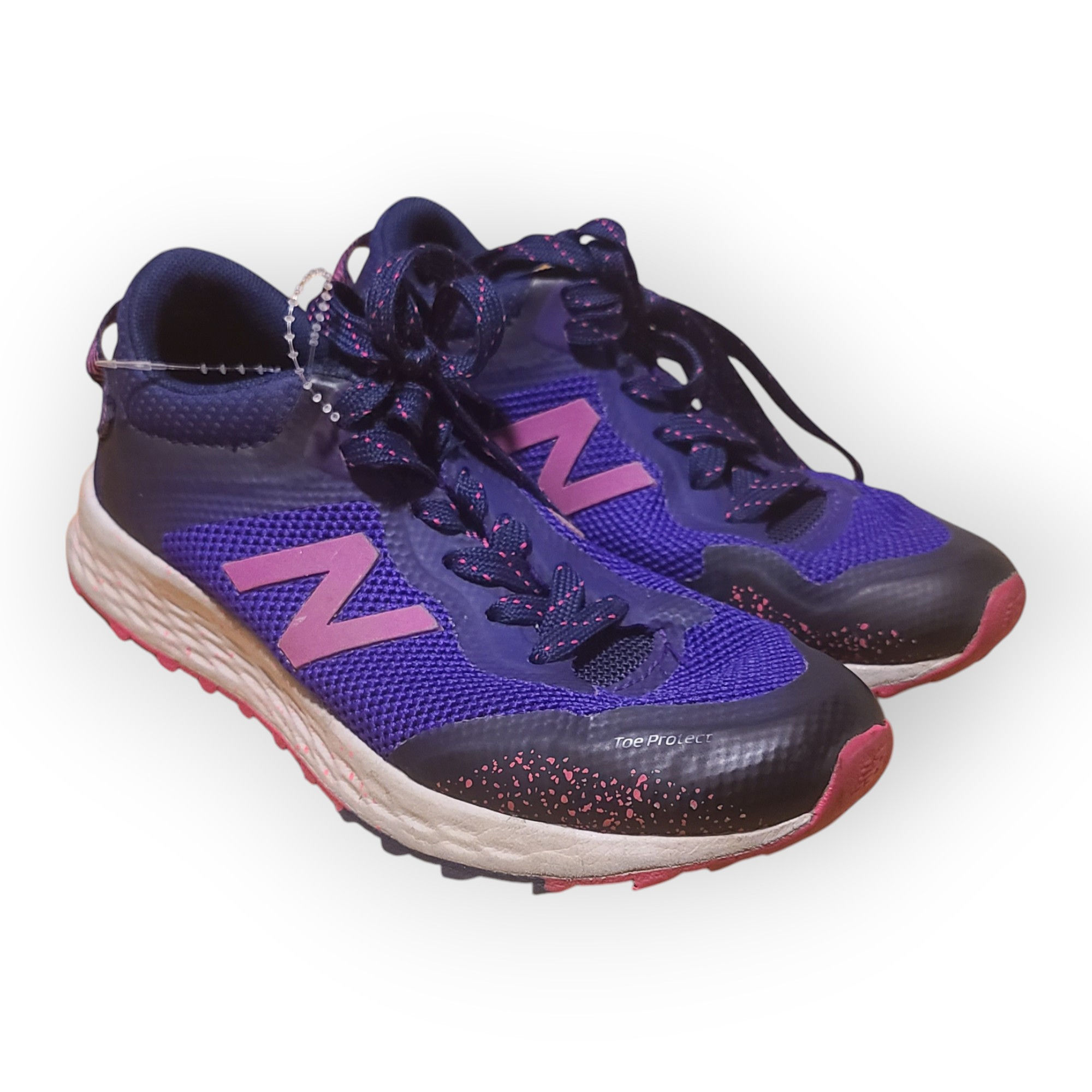 Taille 13 US (EUR 31) Chaussures NEW BALANCE en super état!