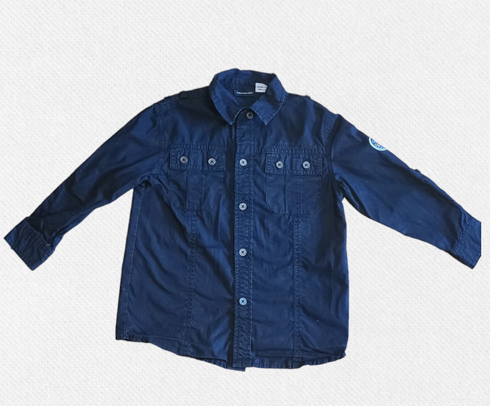 Miniature : 4 ans  Chemise Calvin Klein en super état