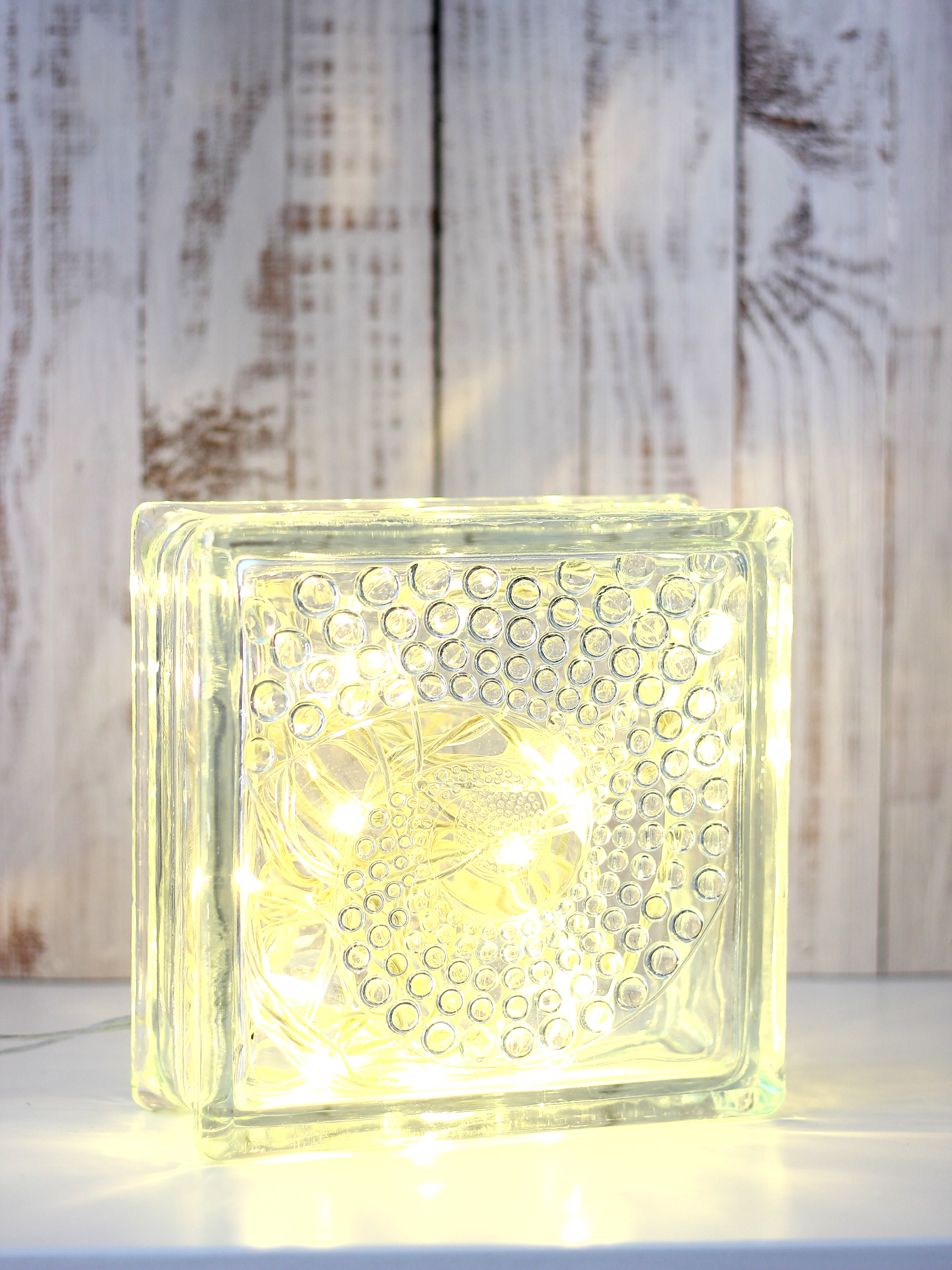 Upcycling Glasbaustein Lampe kaufen bei JK ReDesign Manufaktur