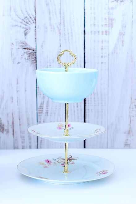 Upcycling Etagere aus Porzellan bei JK ReDesign Manufaktur