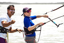 teaching at de silva1_edited.jpg