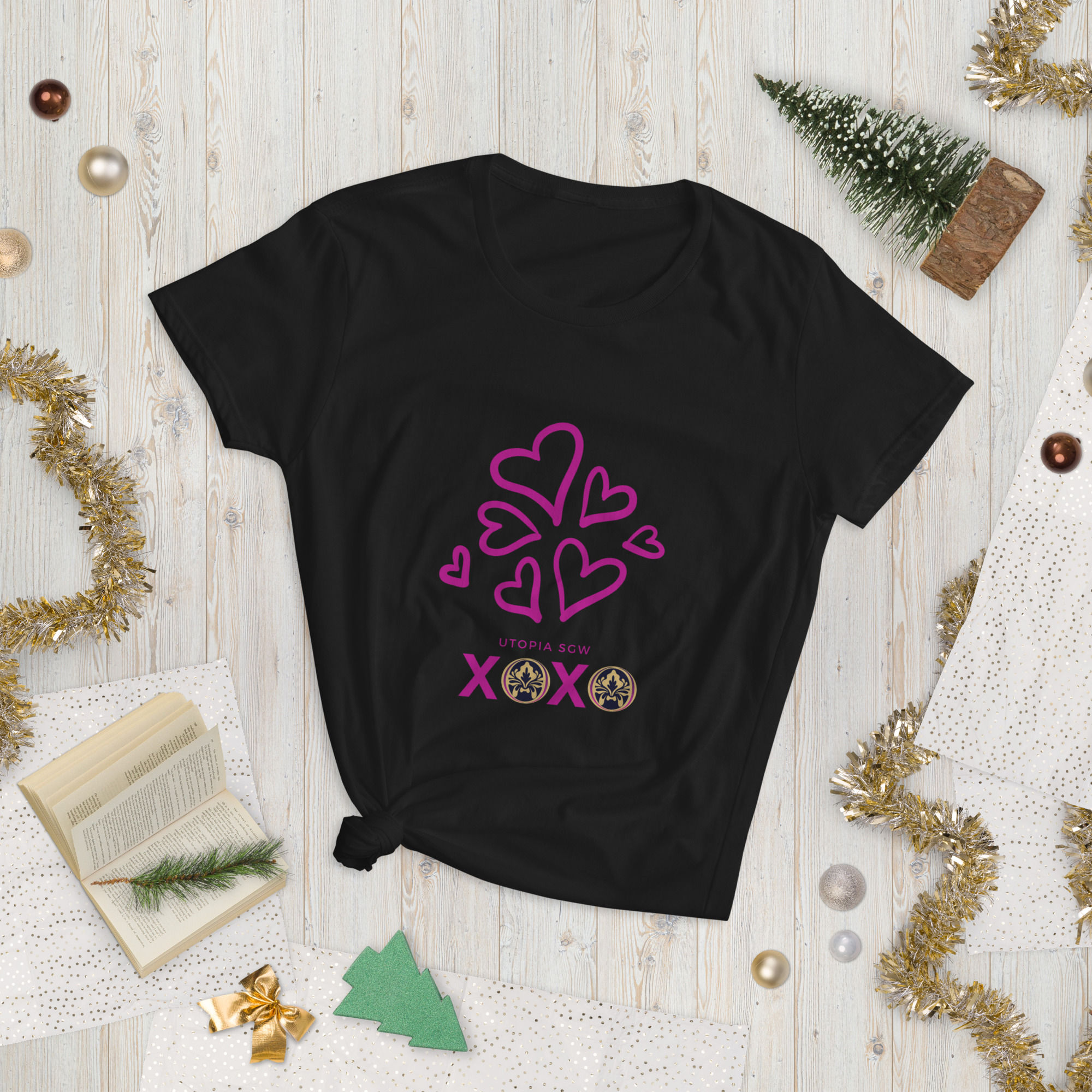 XOXO Women's Short Sleeve T-Shirt 