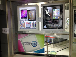 中英街商場廣告燈箱設計