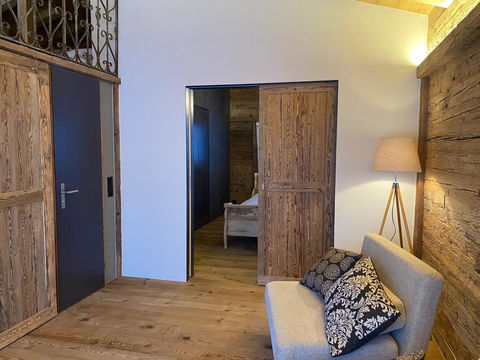 Ferienhaus-Bärgliebi Lenk_Werren&FlickBau AG