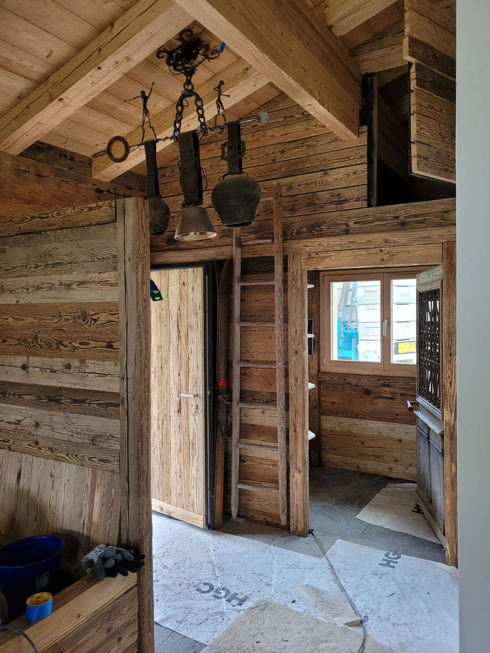 PHOTO-2021-11-16-12-18-48 3.jpg