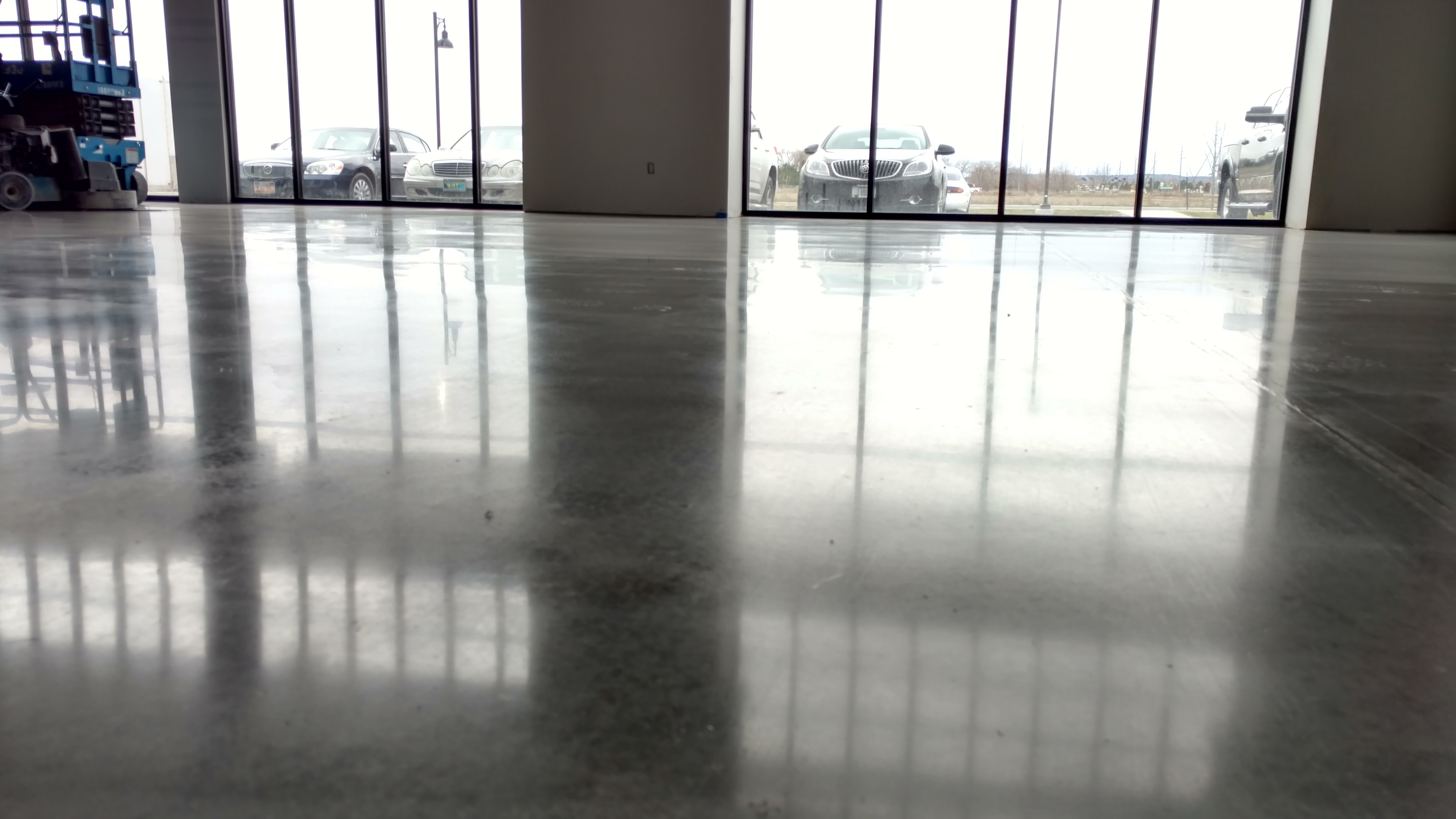 Hybrid Polish and seal