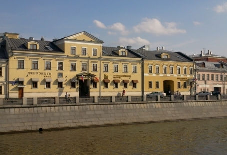 Работали в бизнес-центре на Кадашевской набережной