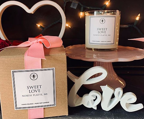 My%20favorite%20candles%20%F0%9F%92%97%F0%9F%92%97%20perfect%20for%20Valentine%E2%80%99s%20Day!%20%2